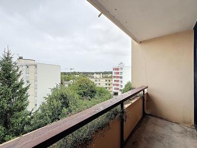 Appartement - 106 m² - 4 pièces