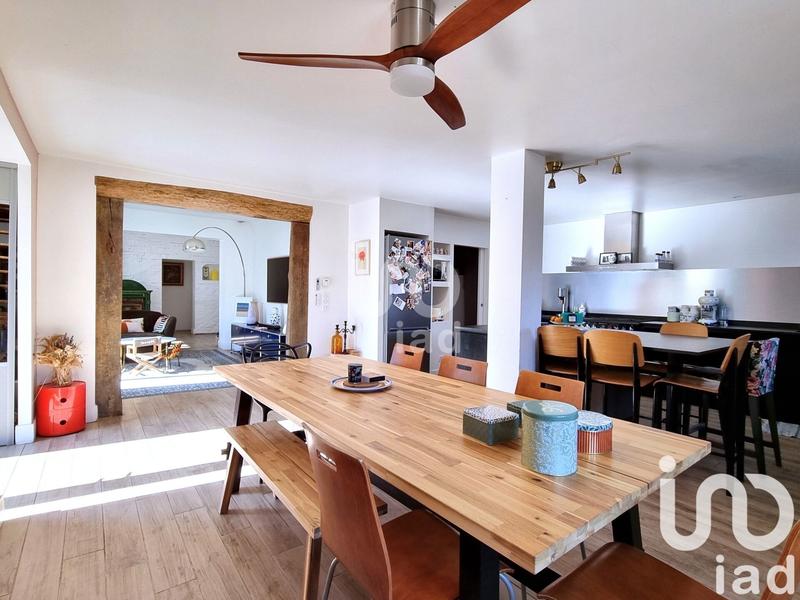 Maison - 199 m² - 6 pièces