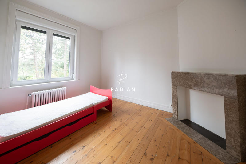 Maison - 224 m² - 7 pièces