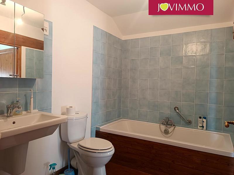 Maison - 230 m² - 10 pièces