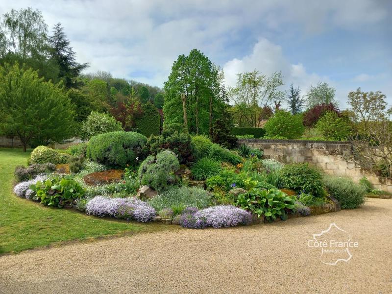 Maison en pierre - 250 m² - 7 pièces