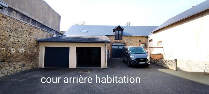Maison - 180 m² - 7 pièces