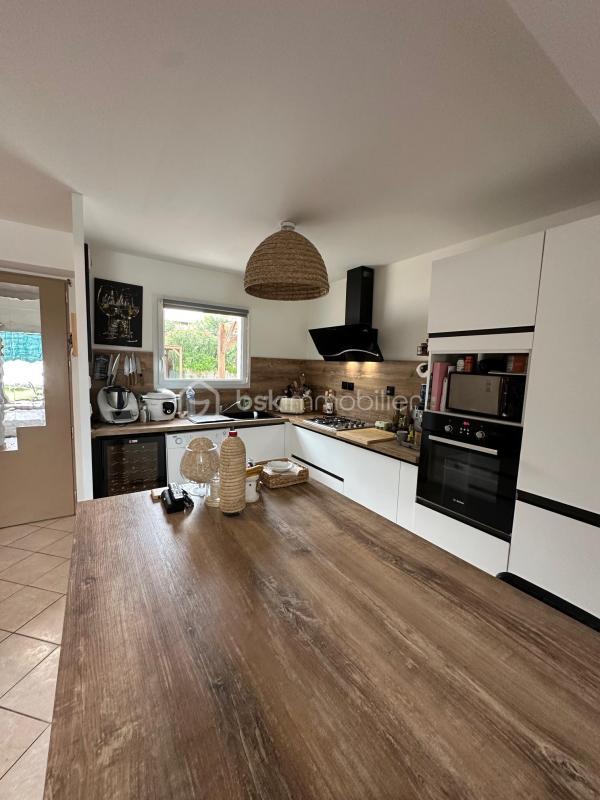 Villa - 84 m² - 4 pièces