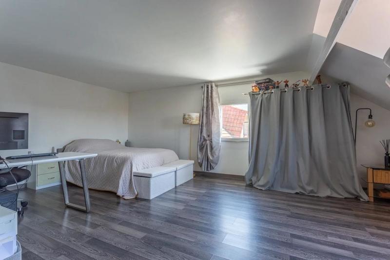 Maison - 191 m² - 9 pièces