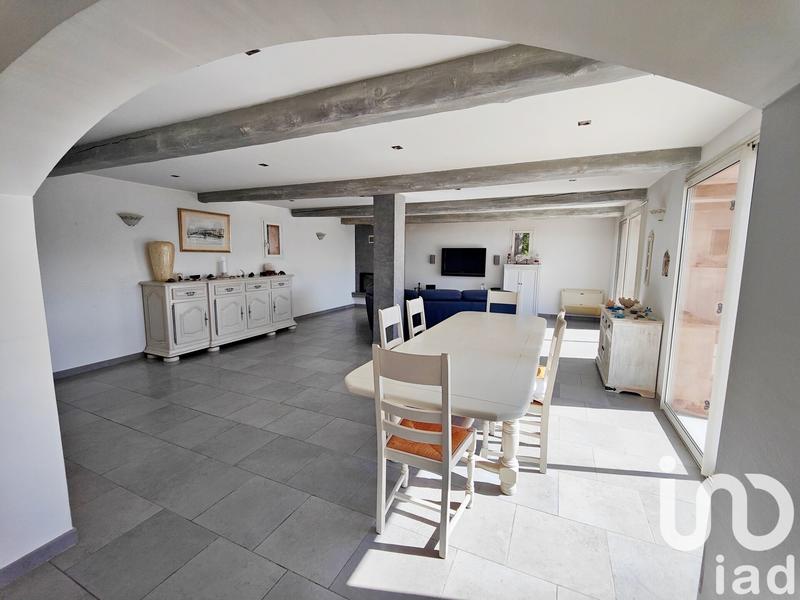 Maison - 194 m² - 7 pièces