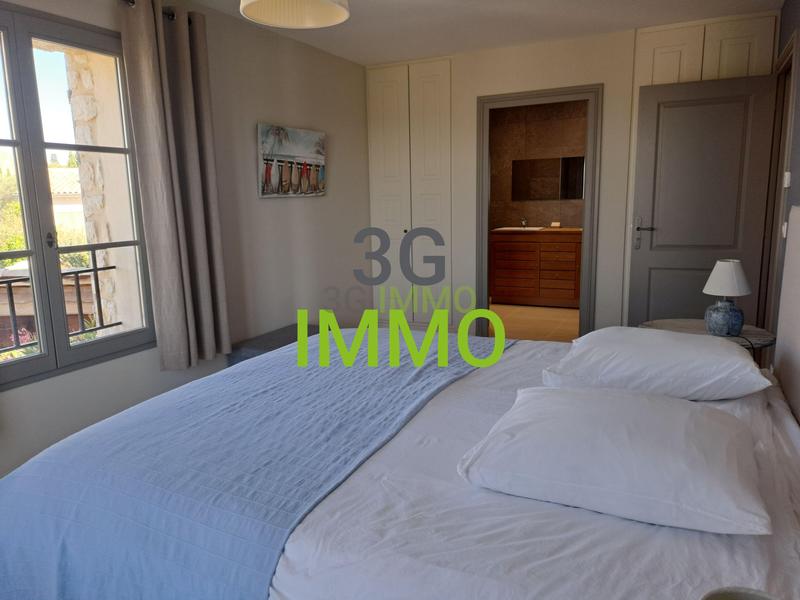 Maison en pierre - 202 m² - 7 pièces