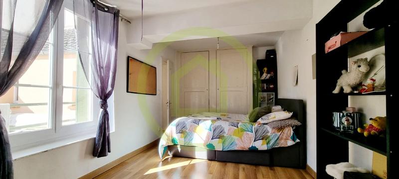 Local d'activités - 7 pièces