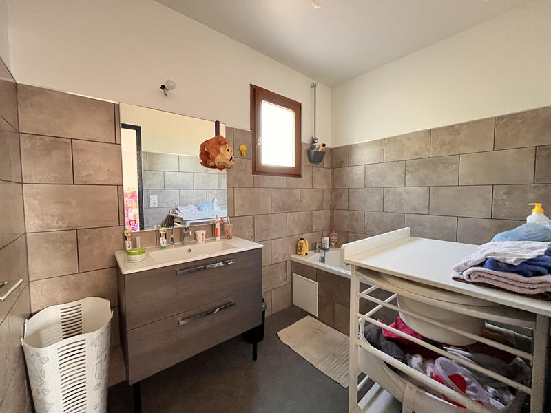 Maison - 179 m² - 5 pièces