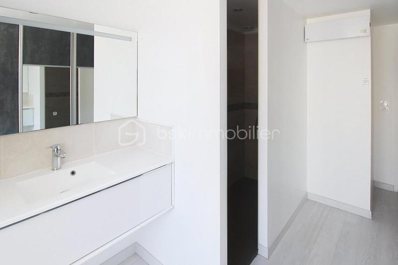 Maison de village - 130 m² - 7 pièces