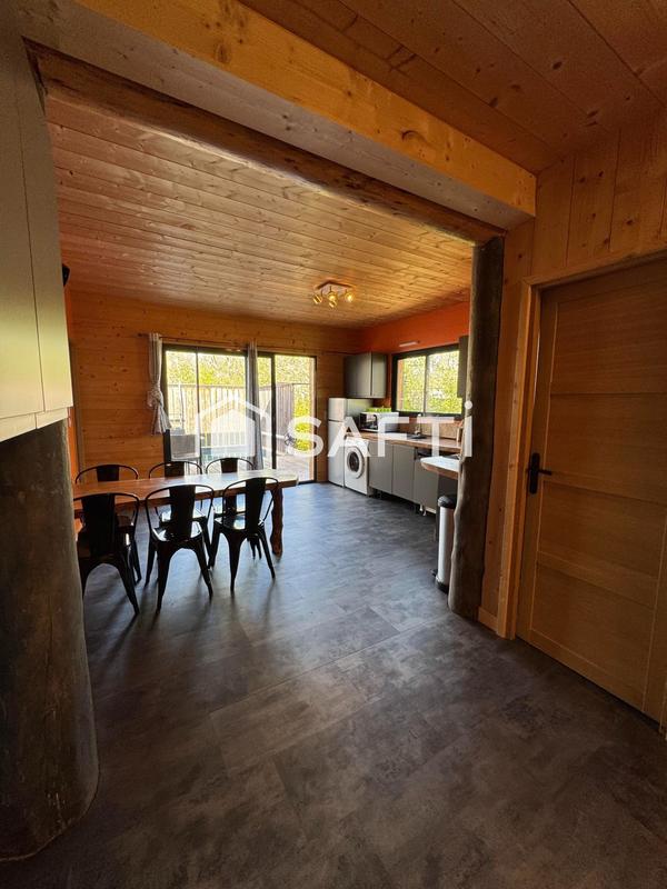 Maison - 64 m² - 3 pièces