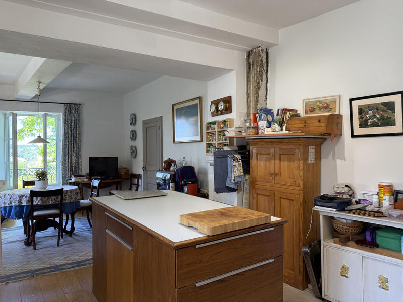 Maison de village - 197 m² - 9 pièces