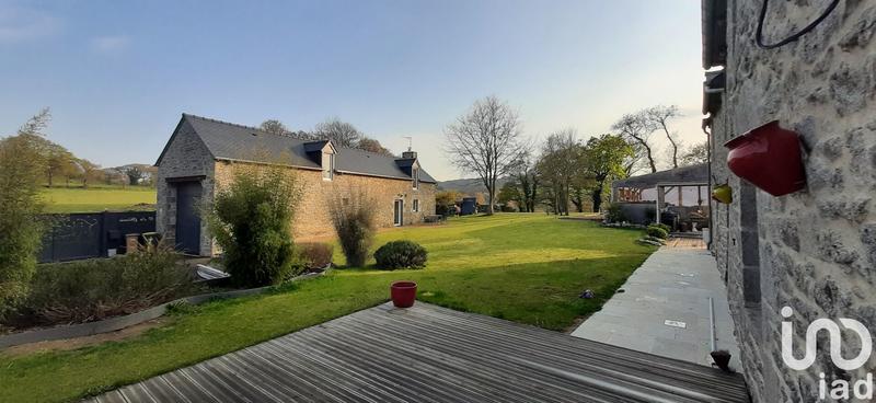 Maison - 180 m² - 10 pièces