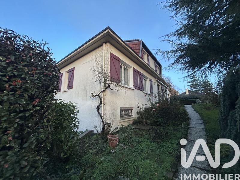 Maison - 153 m² - 7 pièces