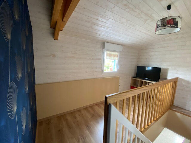 Maison - 139 m² - 8 pièces