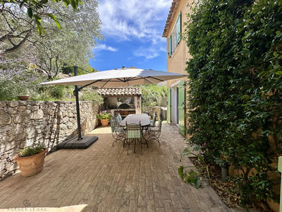 Villa - 155 m² - 6 pièces