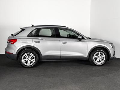 Audi Q3 - 35 Tdi 150ch s-Tronic Ja17p Virtual Cockpit Cuir Chauf Gps Camera Regul Clim 150 Ch 1°Main