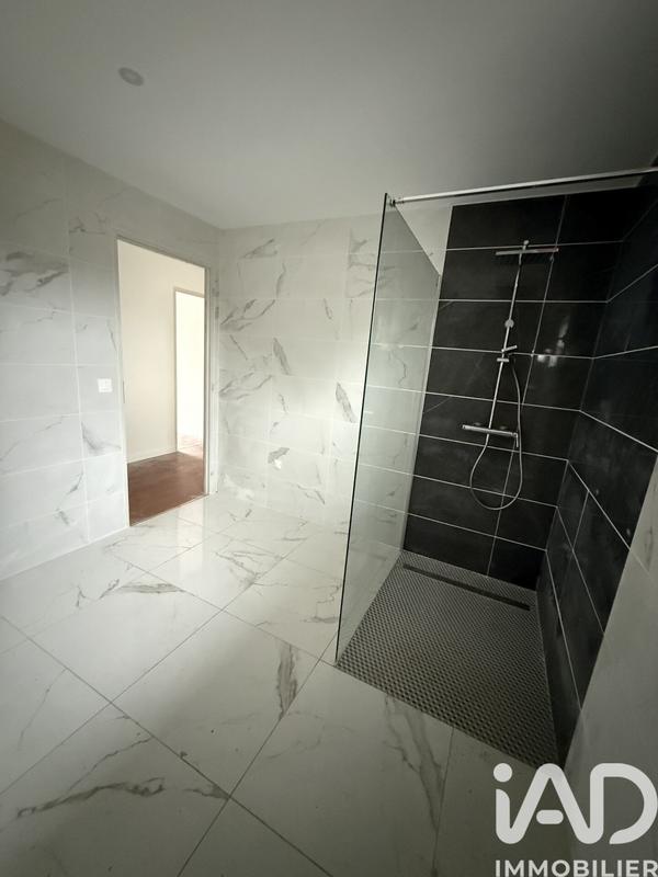 Maison - 128 m² - 7 pièces