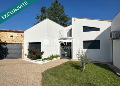 Villa - 232 m² - 10 pièces