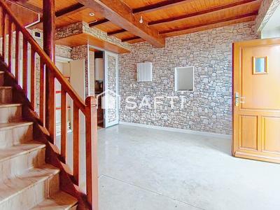 Maison - 85 m² - 3 pièces