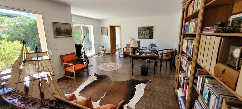 Villa - 240 m² - 7 pièces