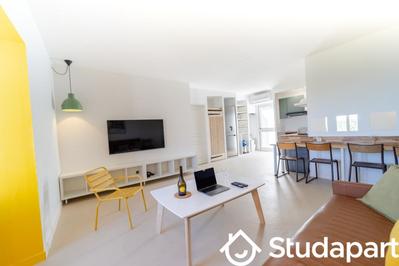 Chambre - 11 m² - 1 pièce