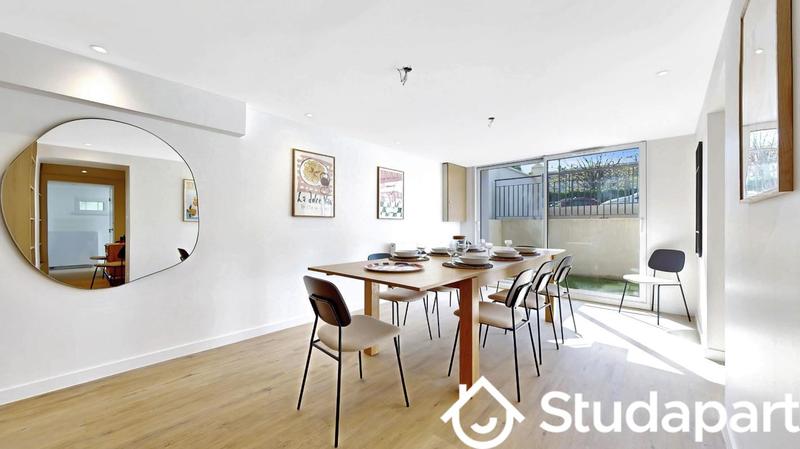 Chambre - 9 m² - 1 pièce