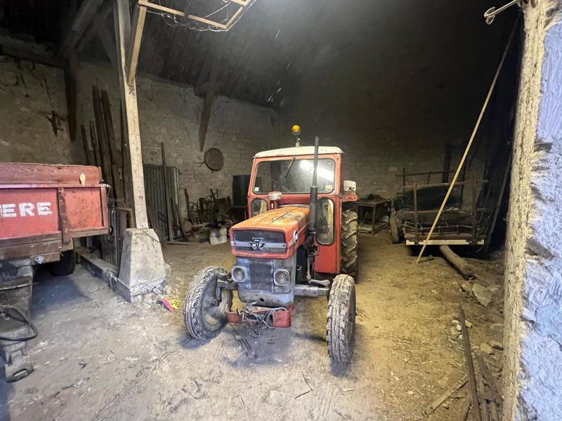 Maison - 220 m² - 1 pièce