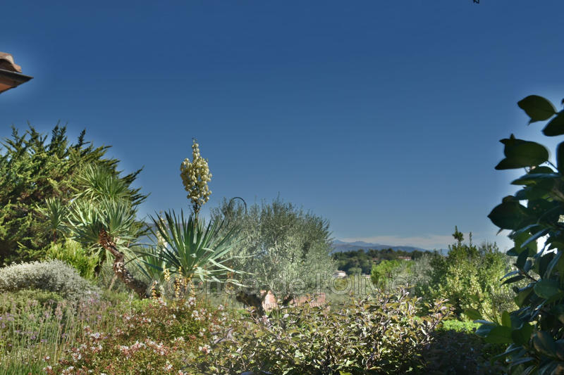 Villa - 196 m² - 6 pièces