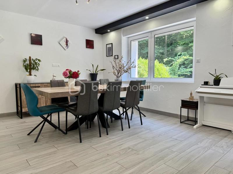 Maison - 134 m² - 5 pièces