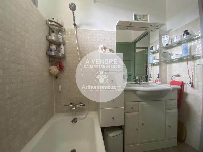 Maison - 104 m² - 5 pièces