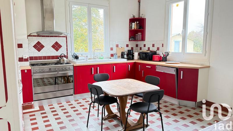 Maison de campagne - 300 m² - 10 pièces