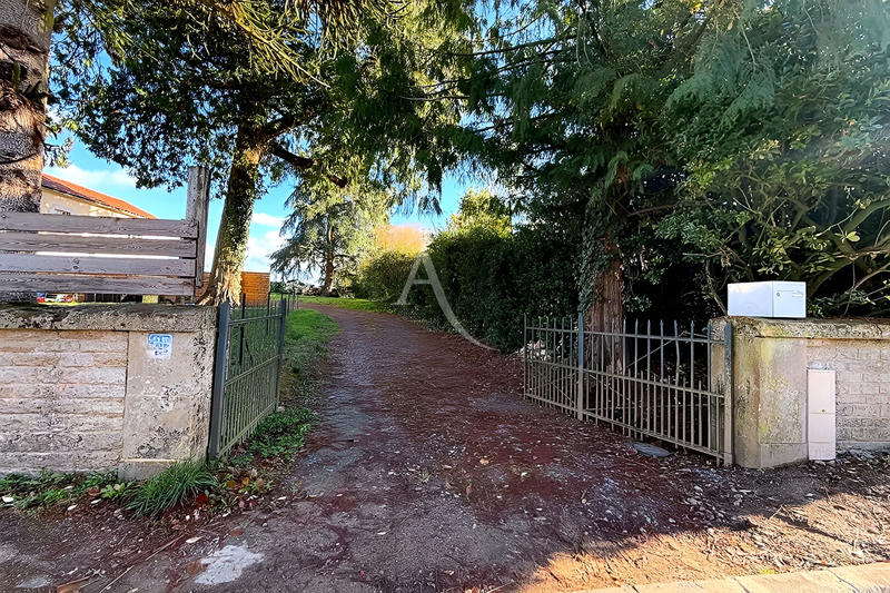 Maison - 97 m² - 3 pièces