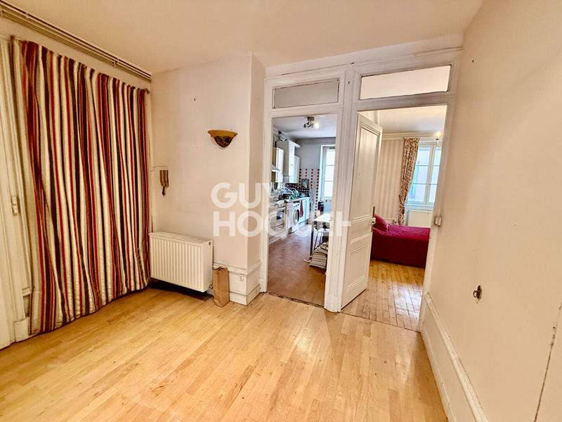 Appartement - 100 m² - 3 pièces