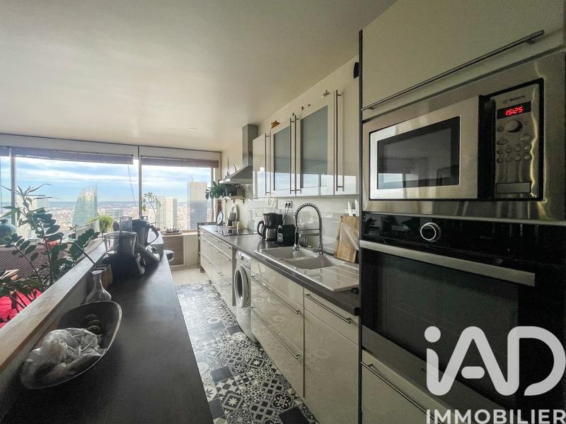 Appartement - 94 m² - 4 pièces