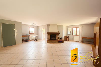 Maison - 110 m² - 6 pièces