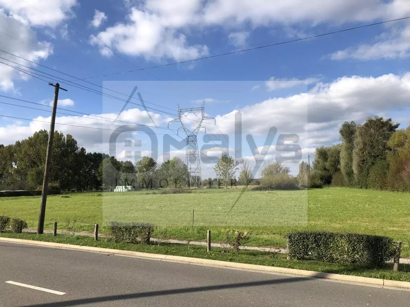 Terrain constructible - 1 000 m²