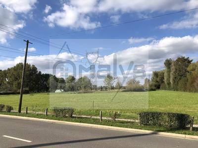 Terrain constructible - 1 000 m²