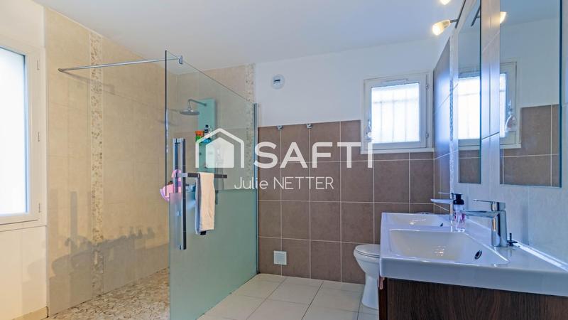 Maison - 160 m² - 5 pièces