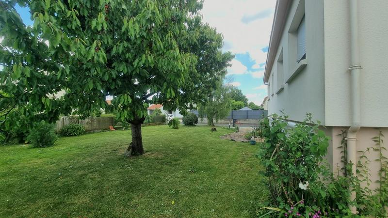 Pavillon - 150 m² - 7 pièces