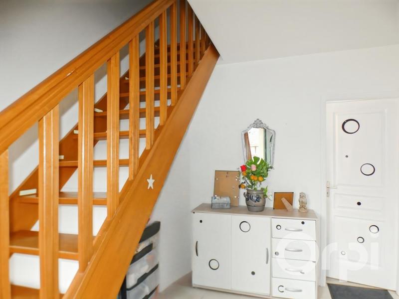 Maison - 87 m² - 5 pièces