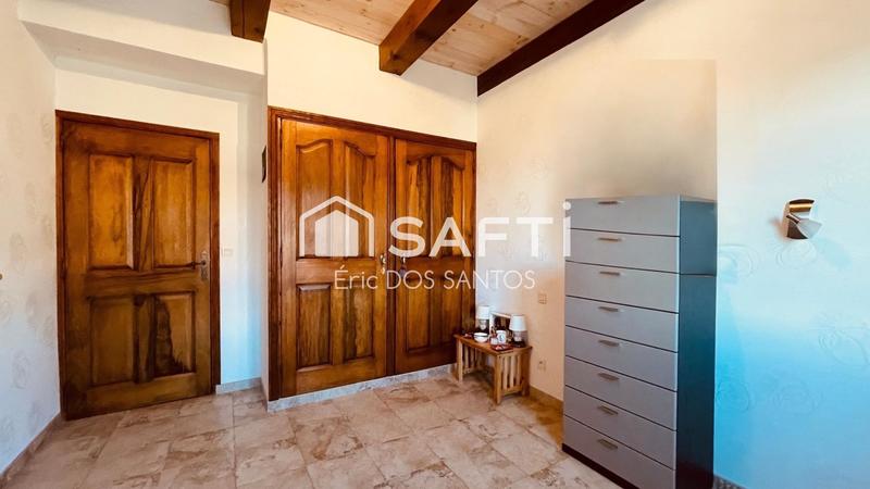 Villa - 176 m² - 6 pièces