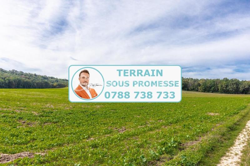 Terrain - 9 702 m²