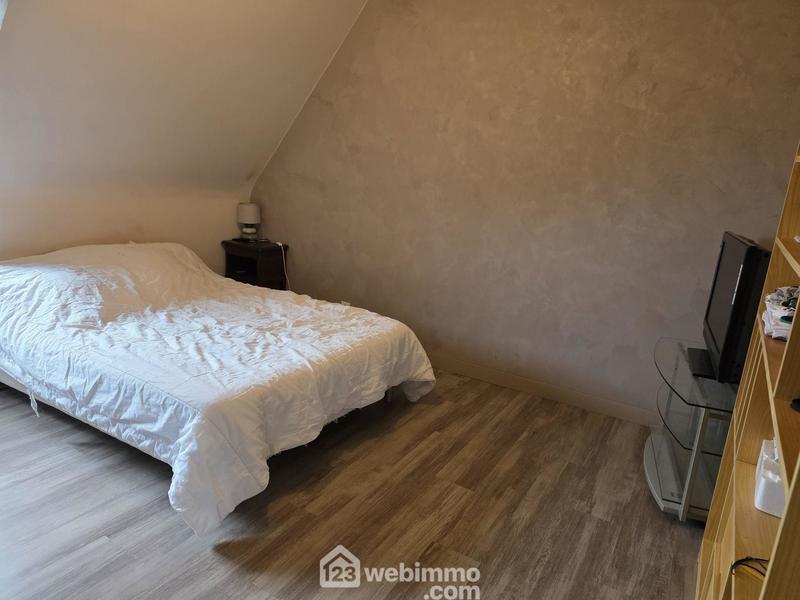 Maison - 187 m² - 7 pièces