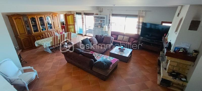 Villa - 276 m² - 11 pièces