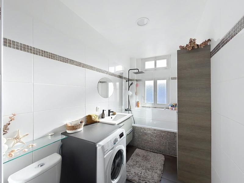 Appartement - 85 m² - 3 pièces