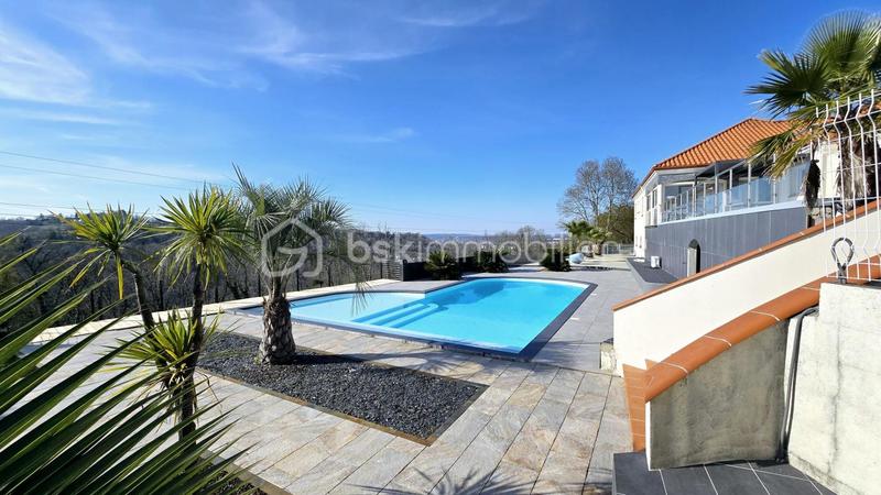 Maison de campagne - 280 m² - 7 pièces