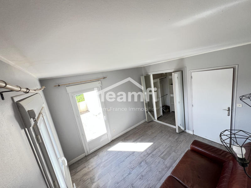 Maison traditionnelle - 134 m² - 5 pièces