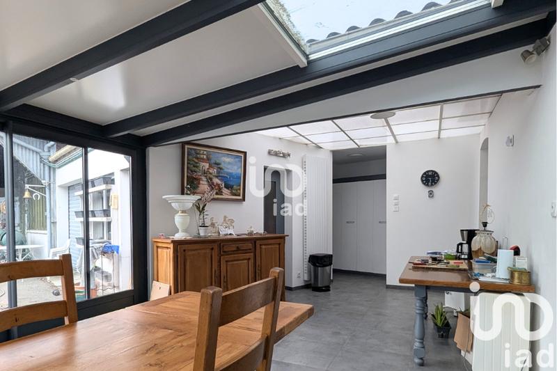 Maison - 207 m² - 7 pièces