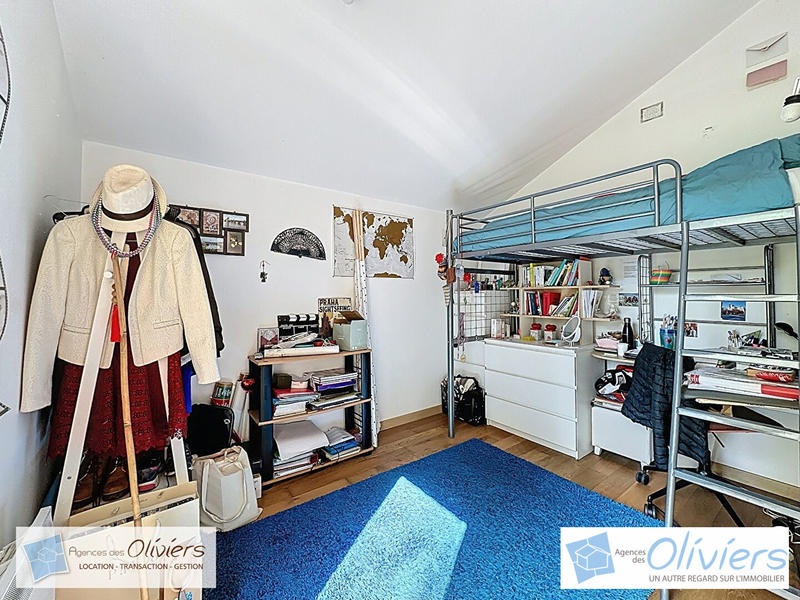 Maison - 145 m² - 8 pièces