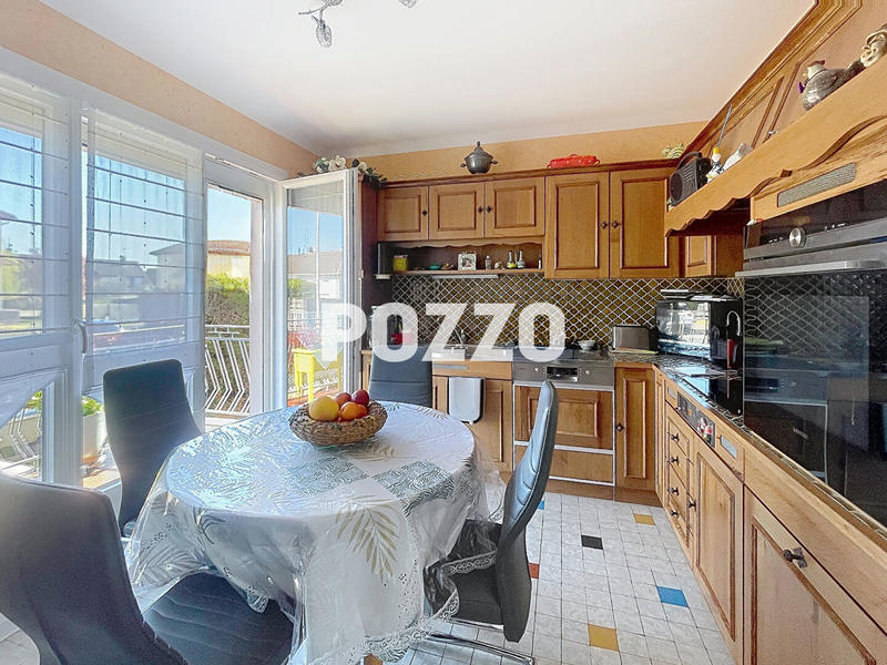 Maison - 108 m² - 6 pièces